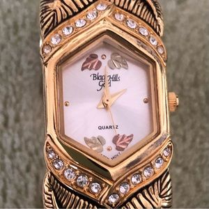 Black Hills Gold goldtone cuff watch crystal trim diamond-shape bezel 12K leaves